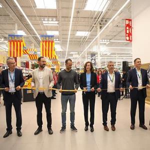 Carrefour Alfafar reabre en un tiempo récord